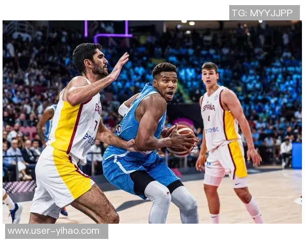 字母哥怒砸篮球发泄情绪15投10中斩获24分5篮板4助攻1抢断